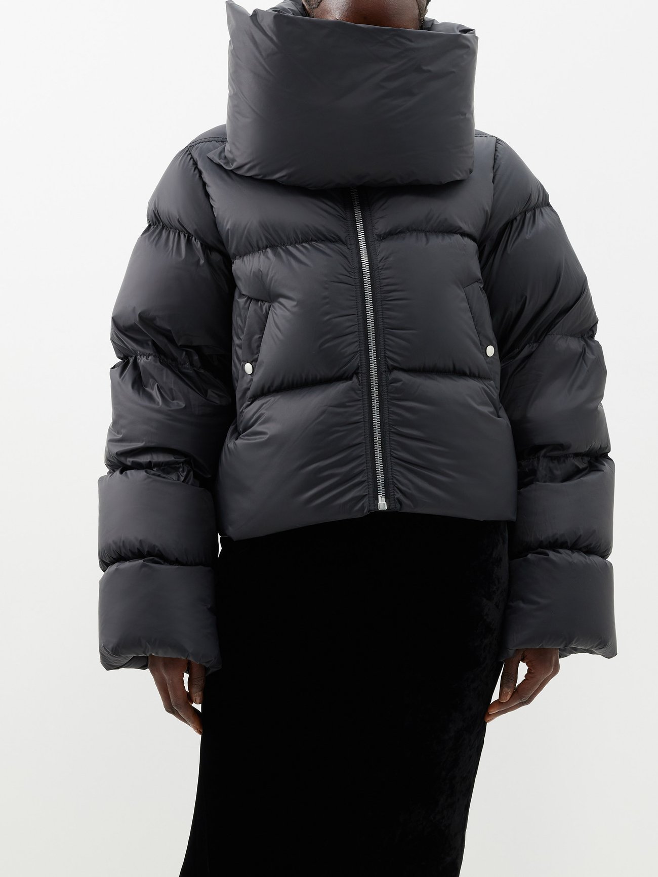 Oversized-collar quilted down jacket