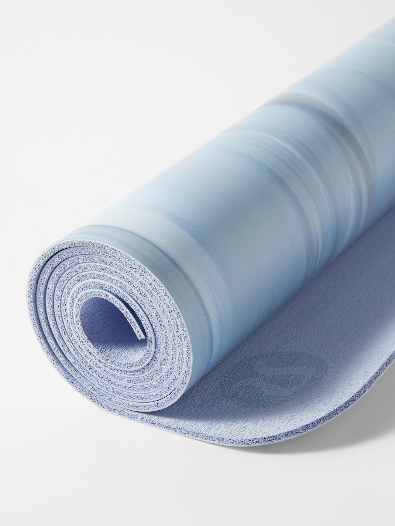 Blue The Mat 5mm marbled yoga mat, lululemon