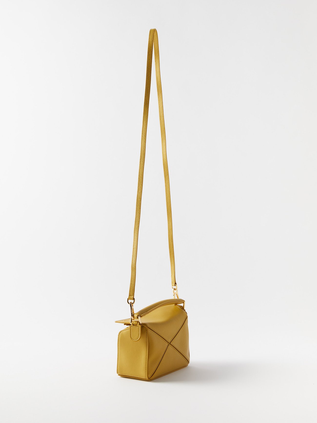 Leather crossbody bag Loewe Yellow in Leather - 27979792
