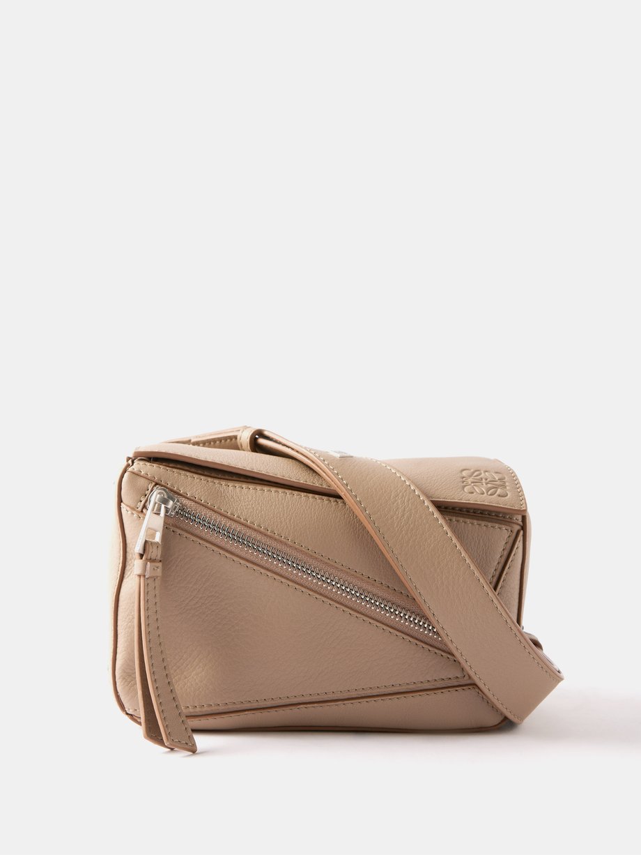 Loewe puzzle best sale belt bag