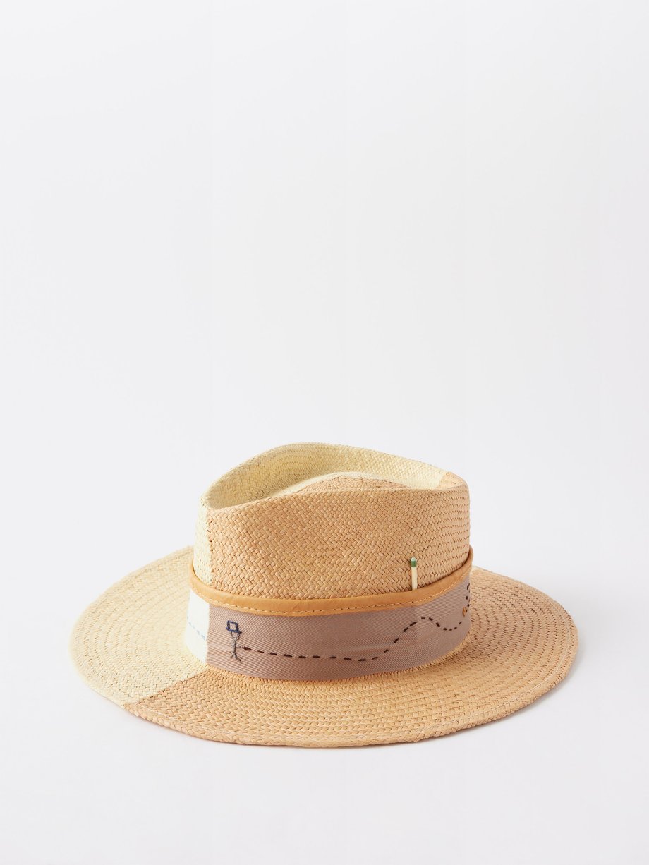 닉 푸케 베이지 Two-tone topstitched-band straw fedora hat | 매치스패션, 모던 럭셔리 온라인 쇼핑