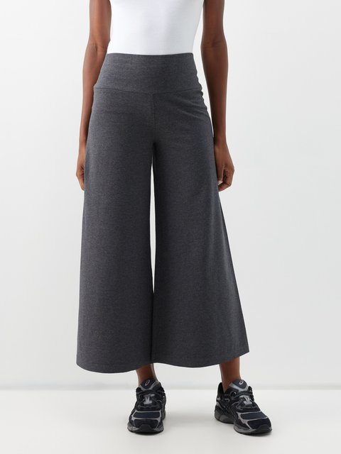 Terry Cropped Trousers - Black