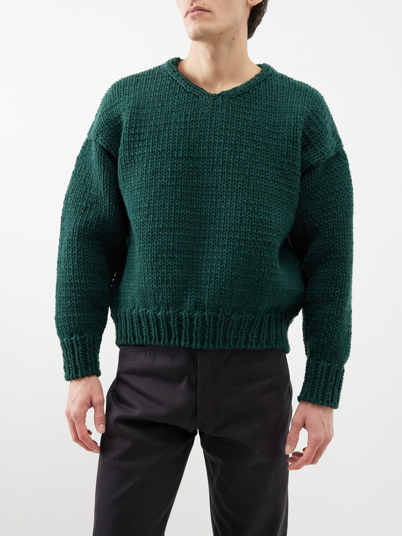 Amplus V-neck hand-knit sweater