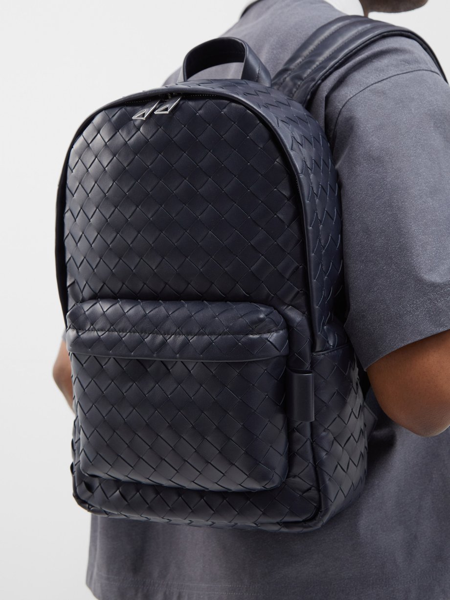 Intrecciato Small Leather Backpack in Blue - Bottega Veneta