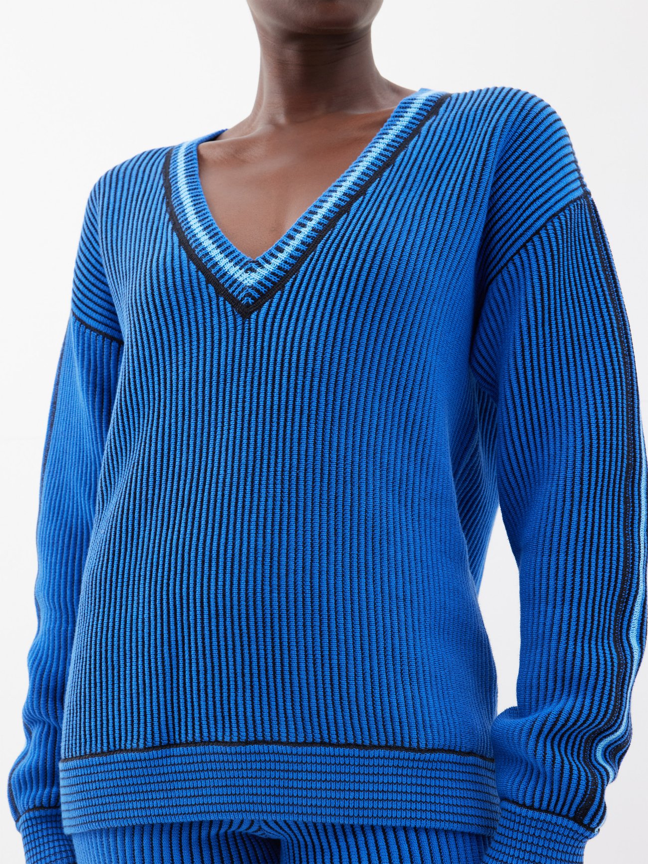 Nirvana Louie organic-cotton V-neck sweater
