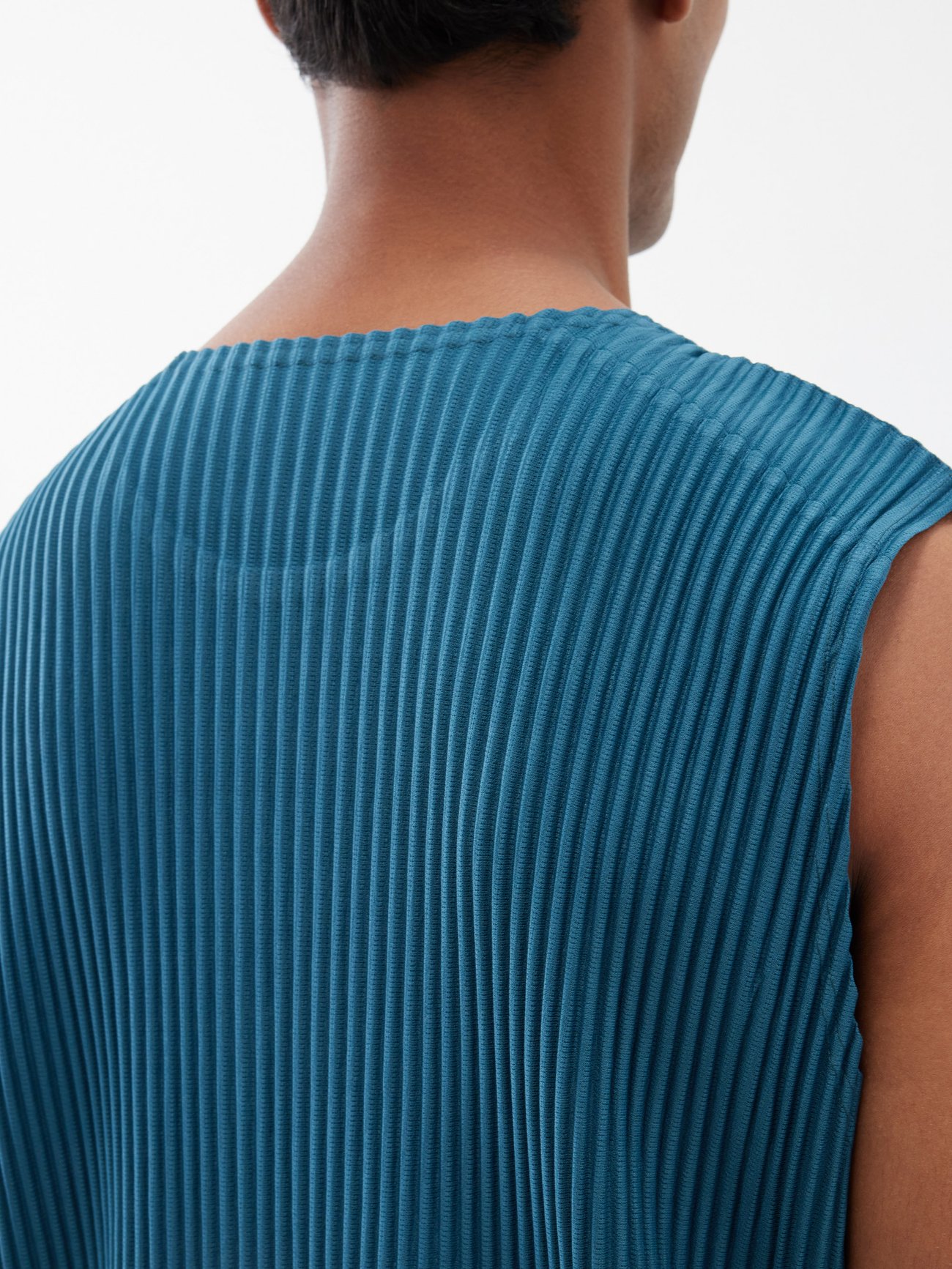 Blue Scoop-neck technical-pleated tank top, Homme Plissé Issey Miyake