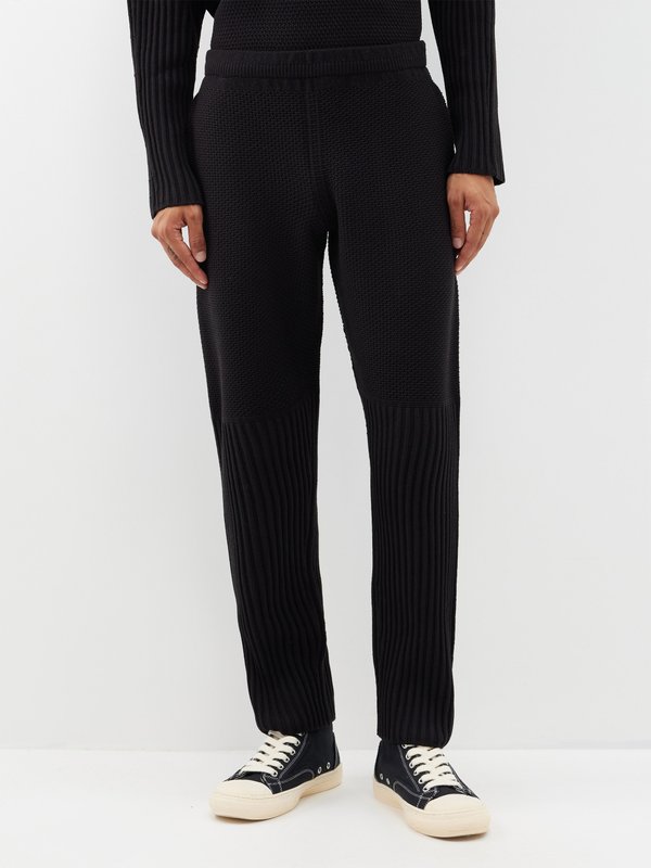 PLEATS BOTTOMS 1 PANTS | The official ISSEY MIYAKE ONLINE STORE | ISSEY  MIYAKE USA