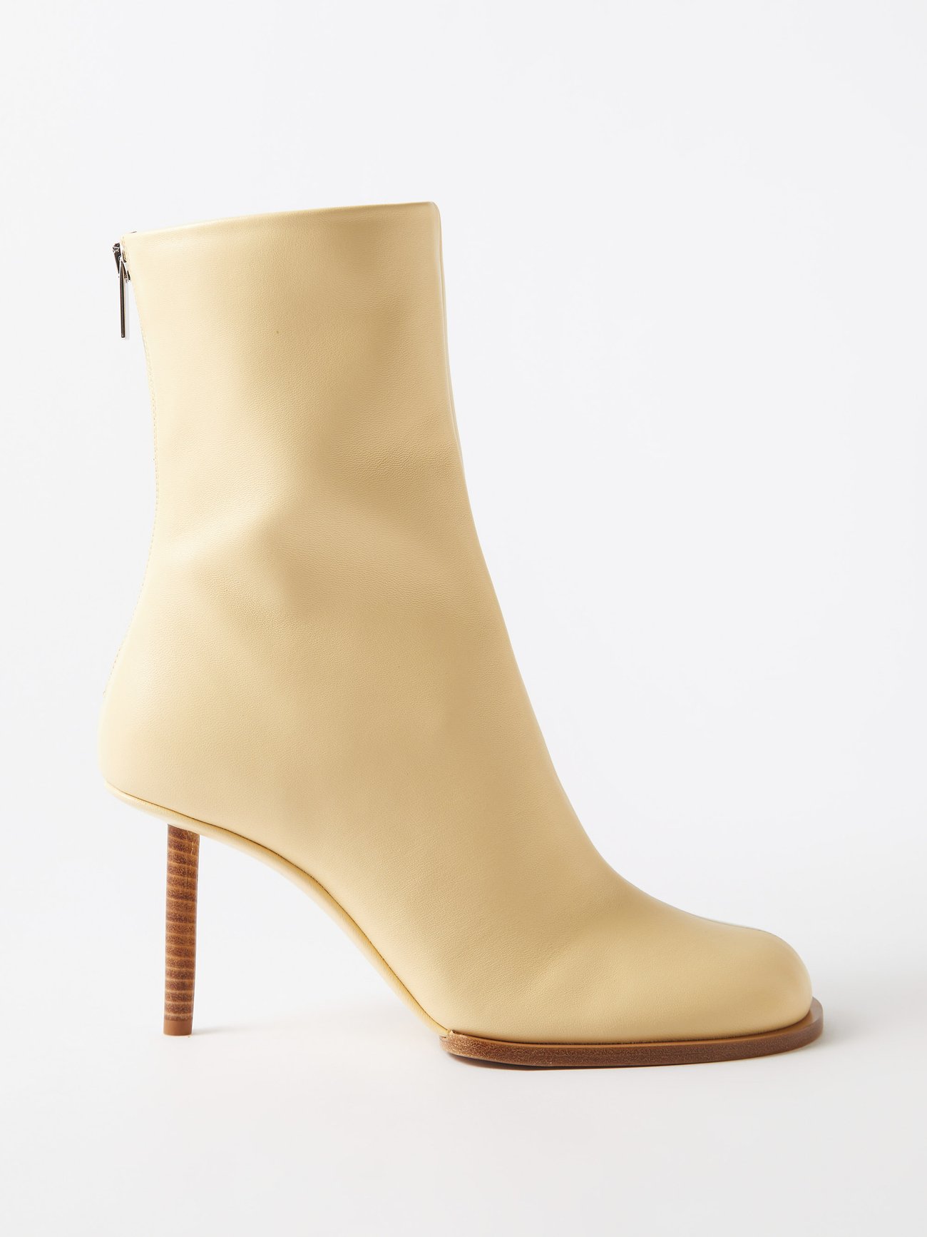 White Round and square contrast-toe leather boots | Jacquemus ...