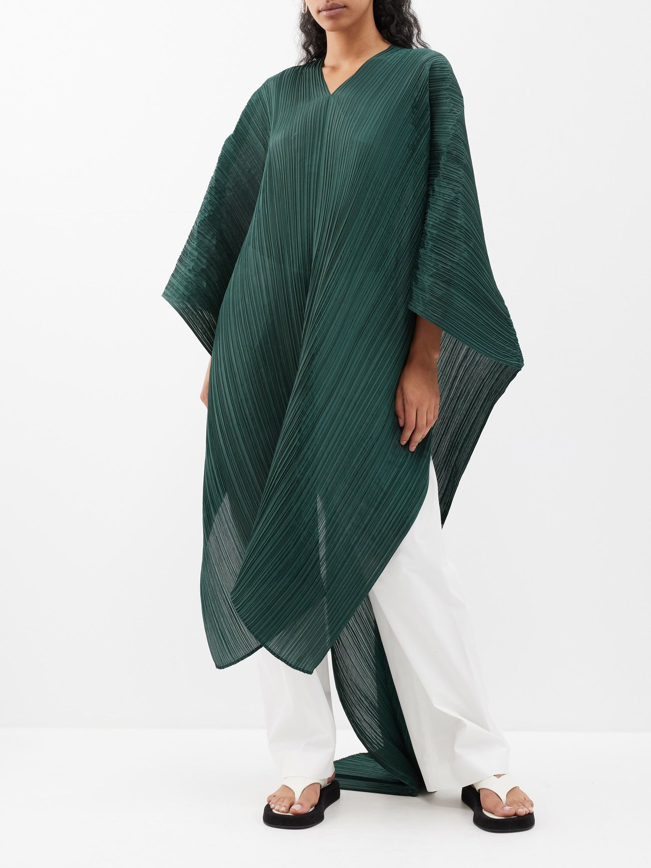 Green Madame technical-pleated multi-way scarf top | Pleats Please 
