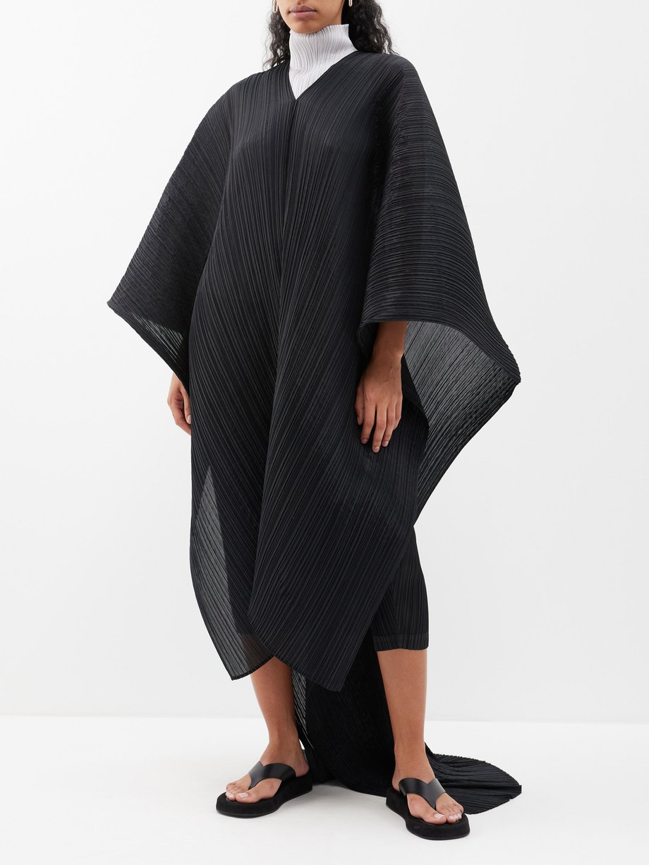 Black Madame technical-pleated multi-way scarf top | Pleats Please 