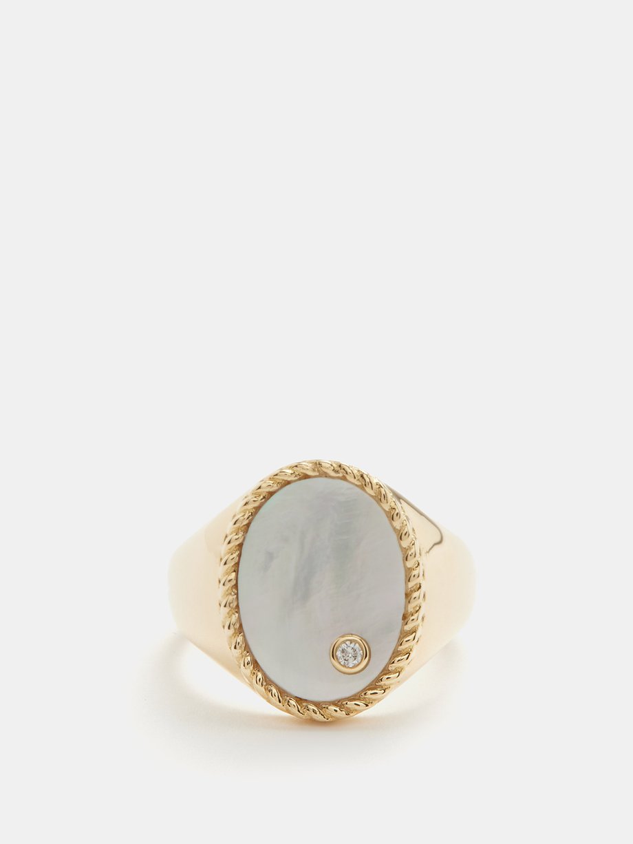 Gold white Chevalière diamond, pearl & 9kt gold ring | Yvonne Léon ...