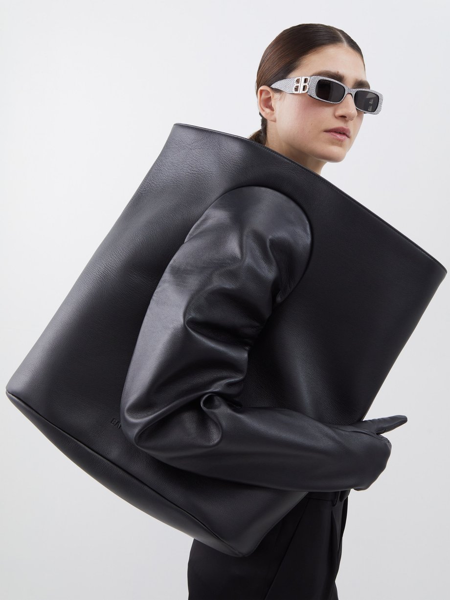 Black Glove tote bag | Balenciaga | MATCHESFASHION US