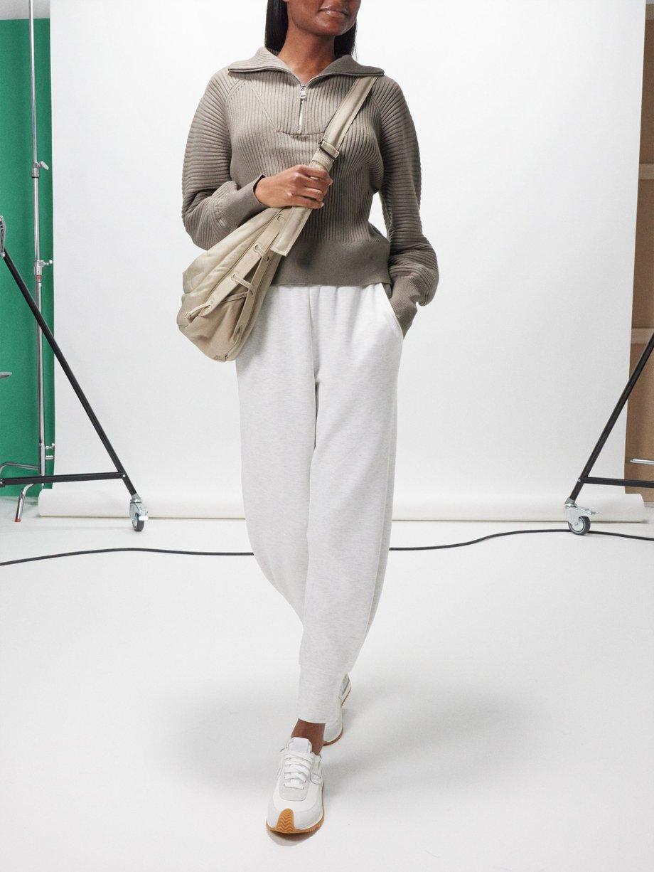 The Relaxed jersey track pants