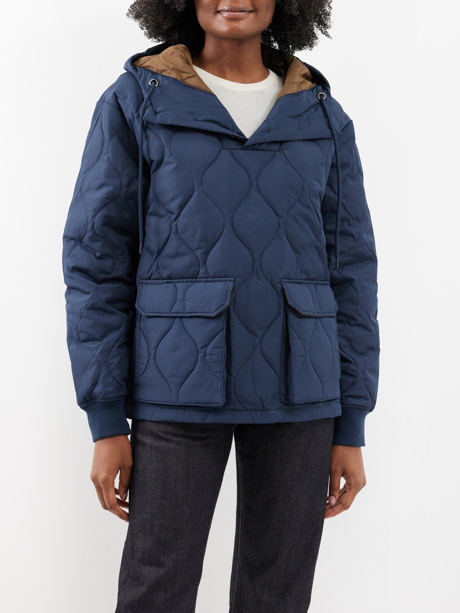 Taion (TAION) Hooded quilted down jacket