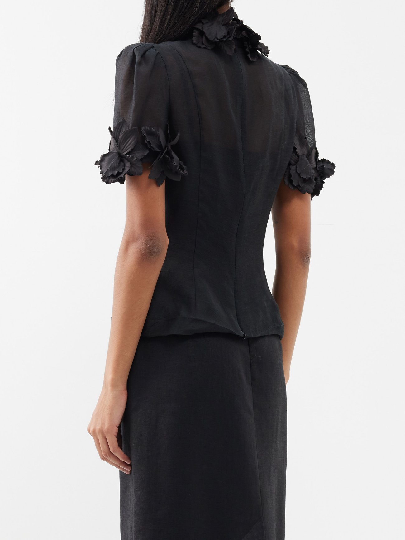 7 for All Mankind Silk Sleeveless Ruffle Blouse in Black