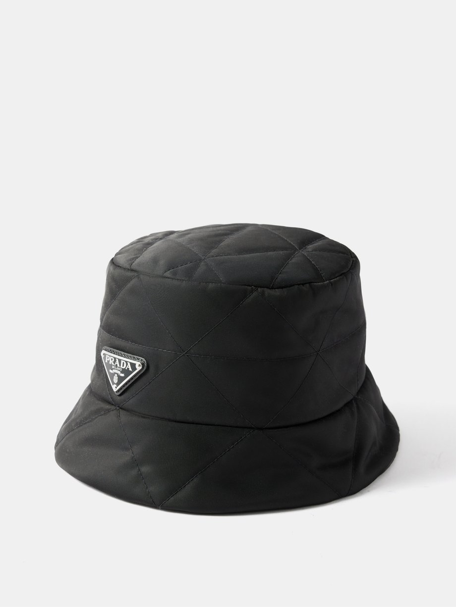 Black Triangle logo-plaque quilted Re-Nylon bucket hat | Prada
