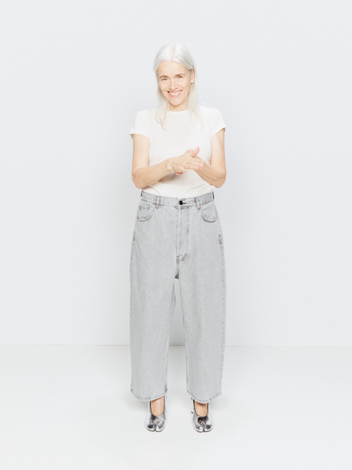 Grey Crop drop organic-cotton low-rise baggy jeans, Raey