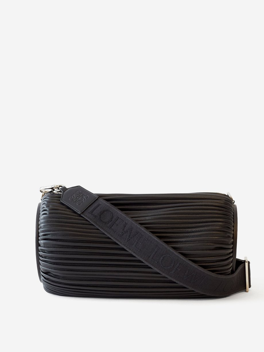 Black Bracelet Pouch leather shoulder bag | LOEWE | MATCHES UK