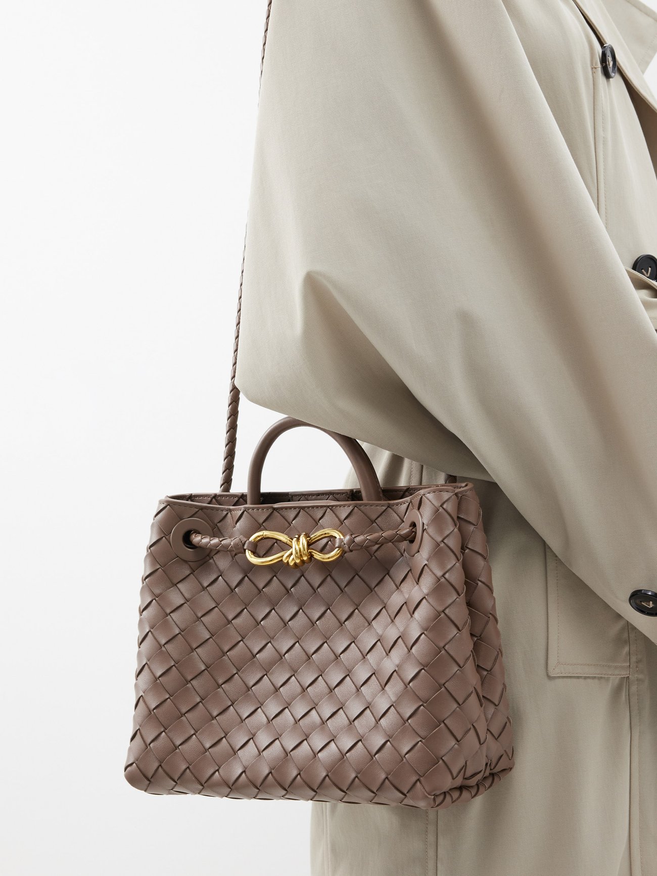 Brown Andiamo small Intrecciato-leather shoulder bag | Bottega Veneta ...