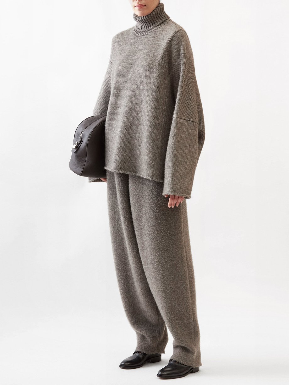 Grey Erci drop-shoulder alpaca-blend sweater | The Row 