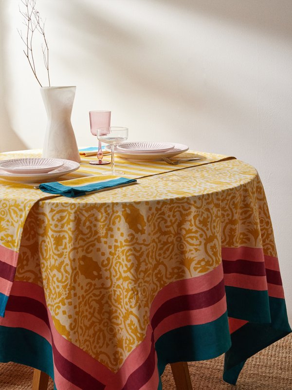 Lisa Corti Damask printed 180cm x 180cm cotton tablecloth