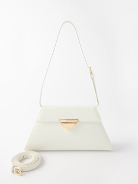 Prada Bags available $3500 #1muniquekloset🦋 #muniquekloset🌹 #unique