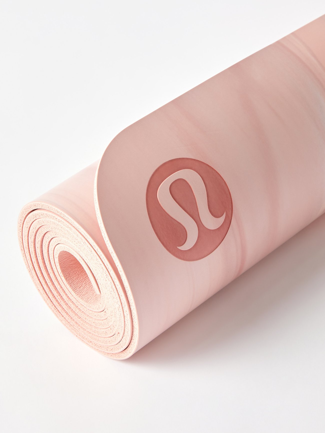 Pink The Mat 5mm marble-print yoga mat | lululemon | MATCHES UK