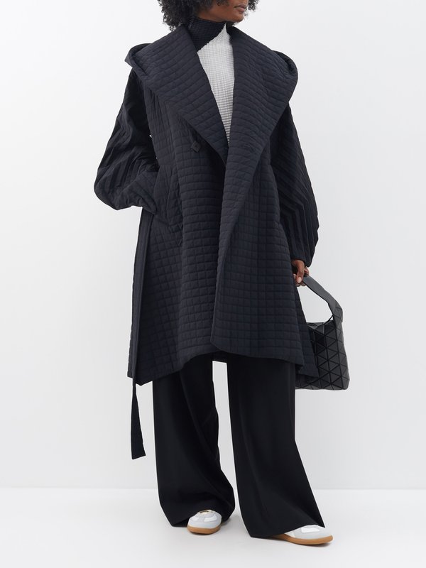 Issey Miyake Belted quilted-shell coat