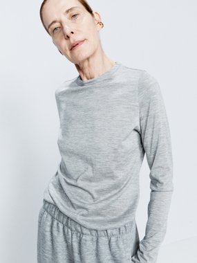 Raey Long-sleeved cashmere and silk-blend crew neck top