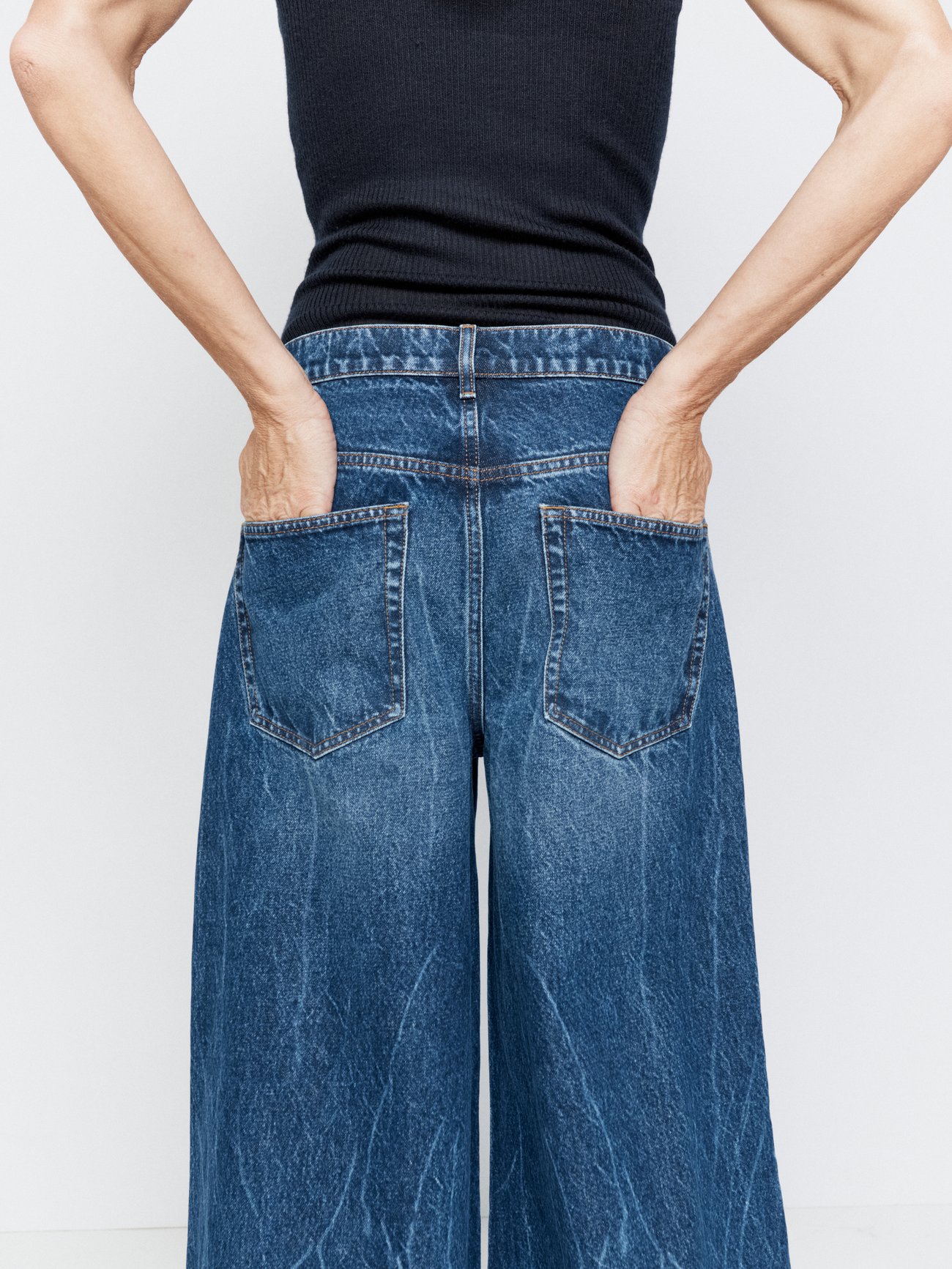 Dark blue Loon organic-cotton flared jeans, Raey