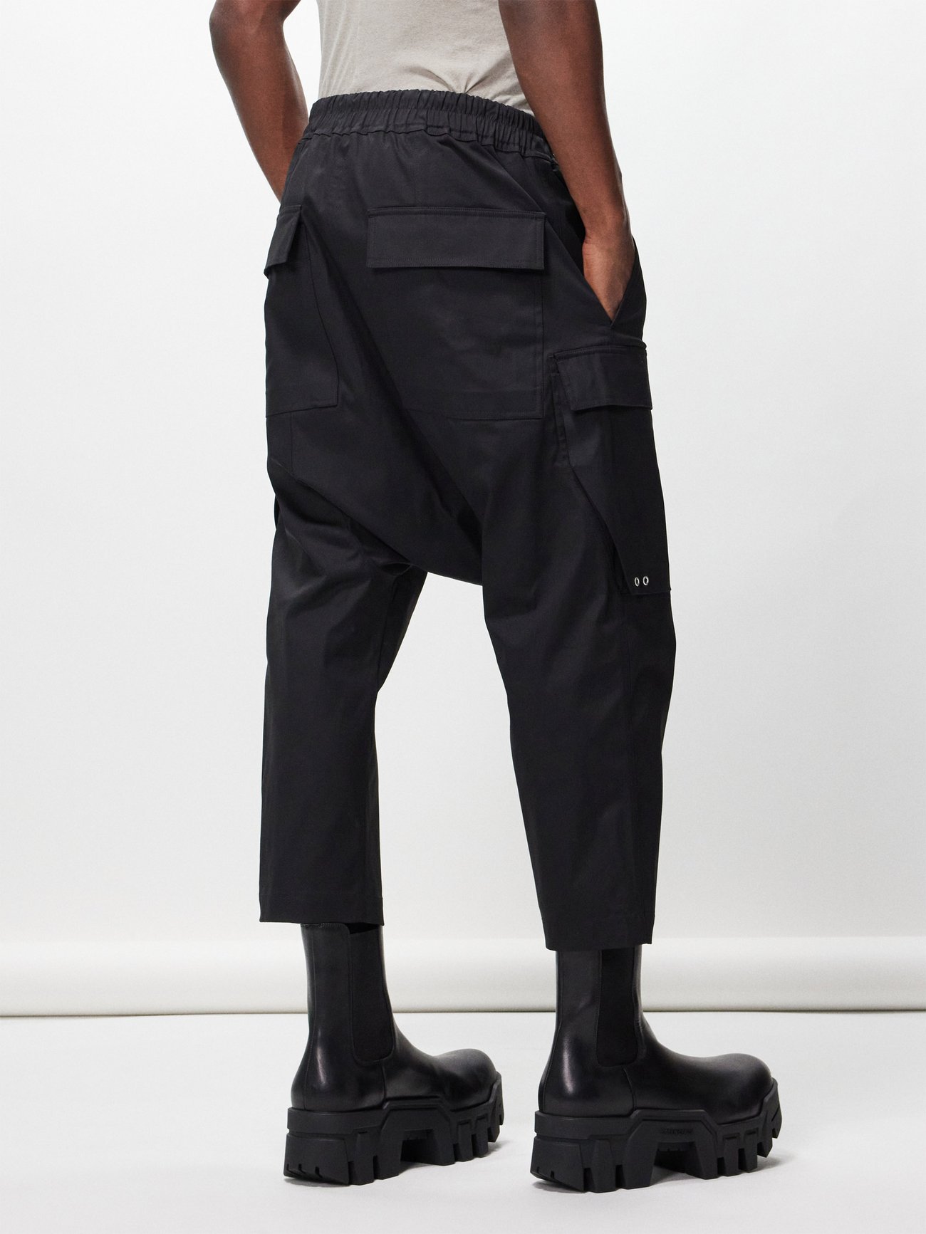 Cropped cotton-blend cargo trousers video