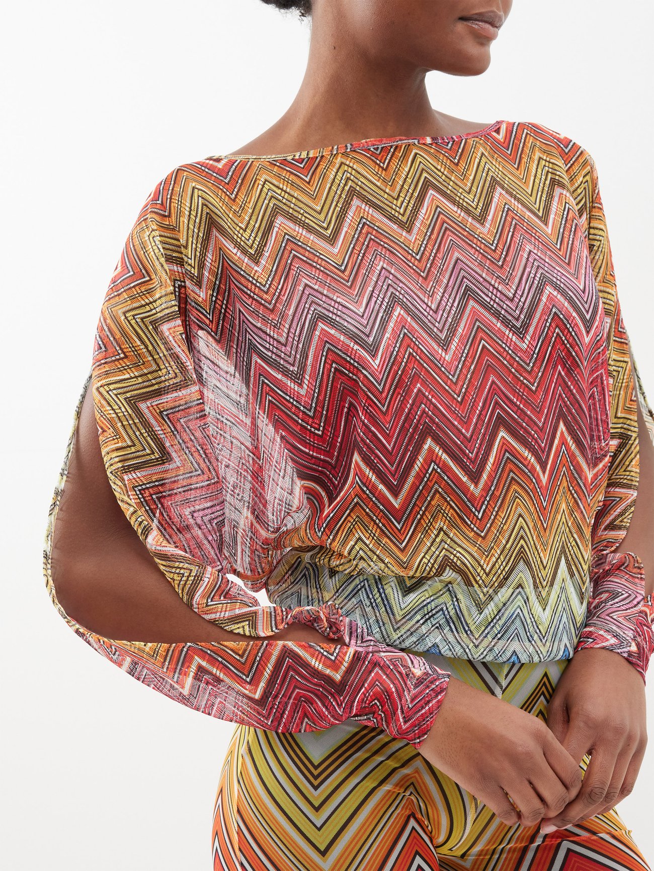 Chevron-knit long-sleeved top