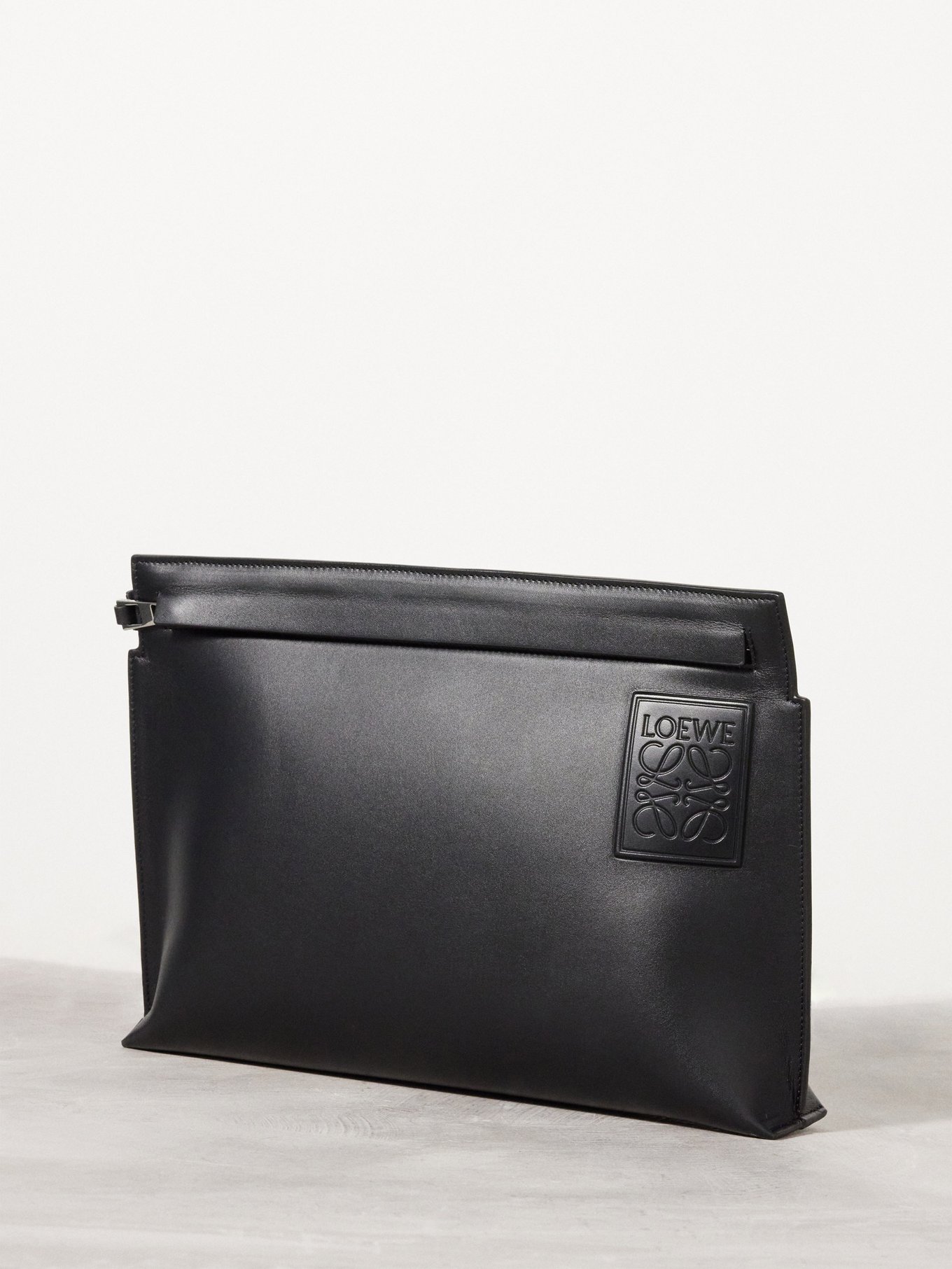 Loewe 2025 t pouch