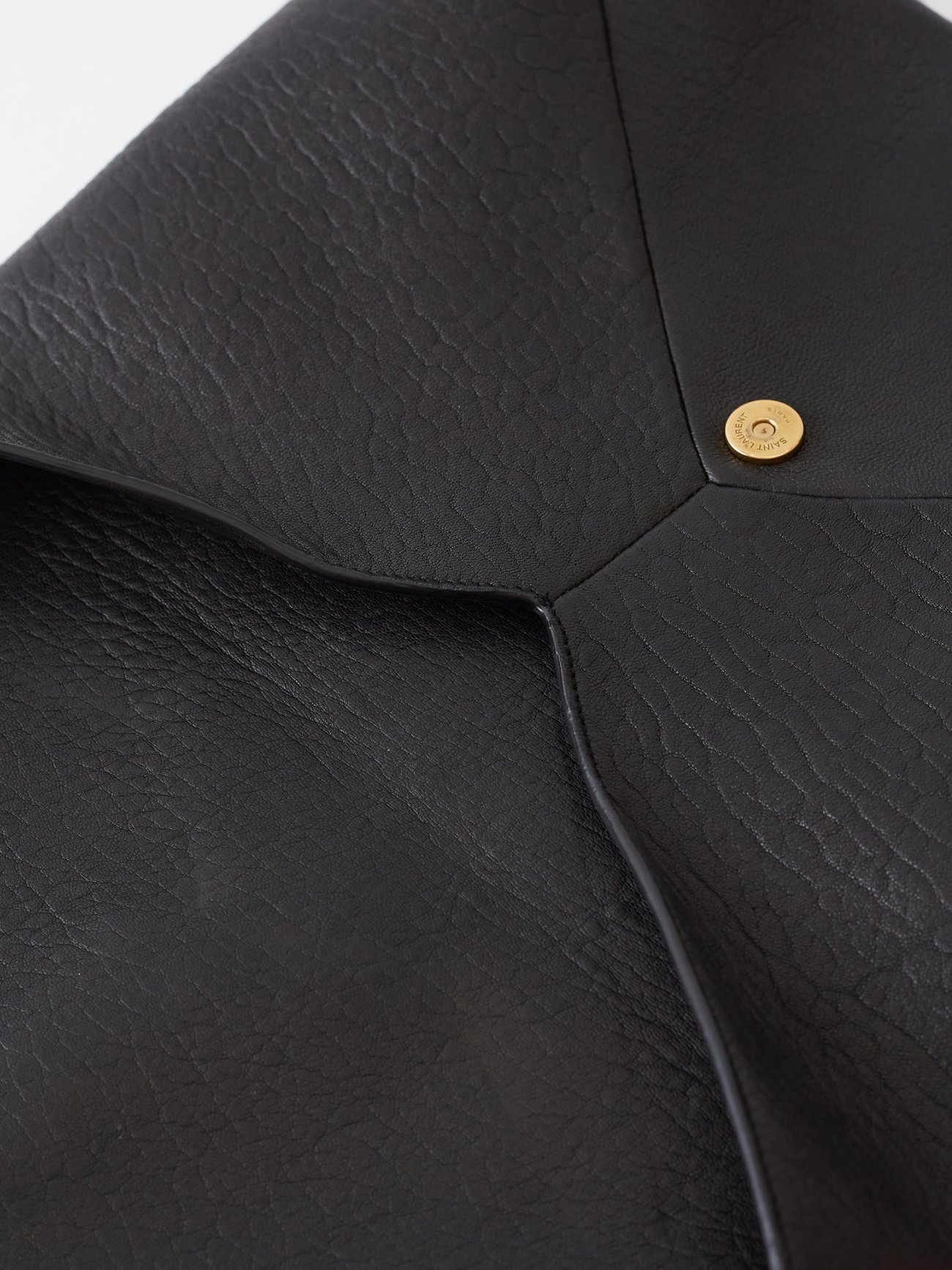 Saint Laurent Cassandre Clutch in Black Patent Leather ref.560790