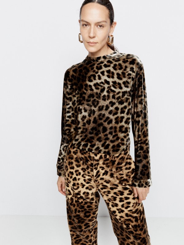 Raey Long-sleeve leopard velvet T-shirt