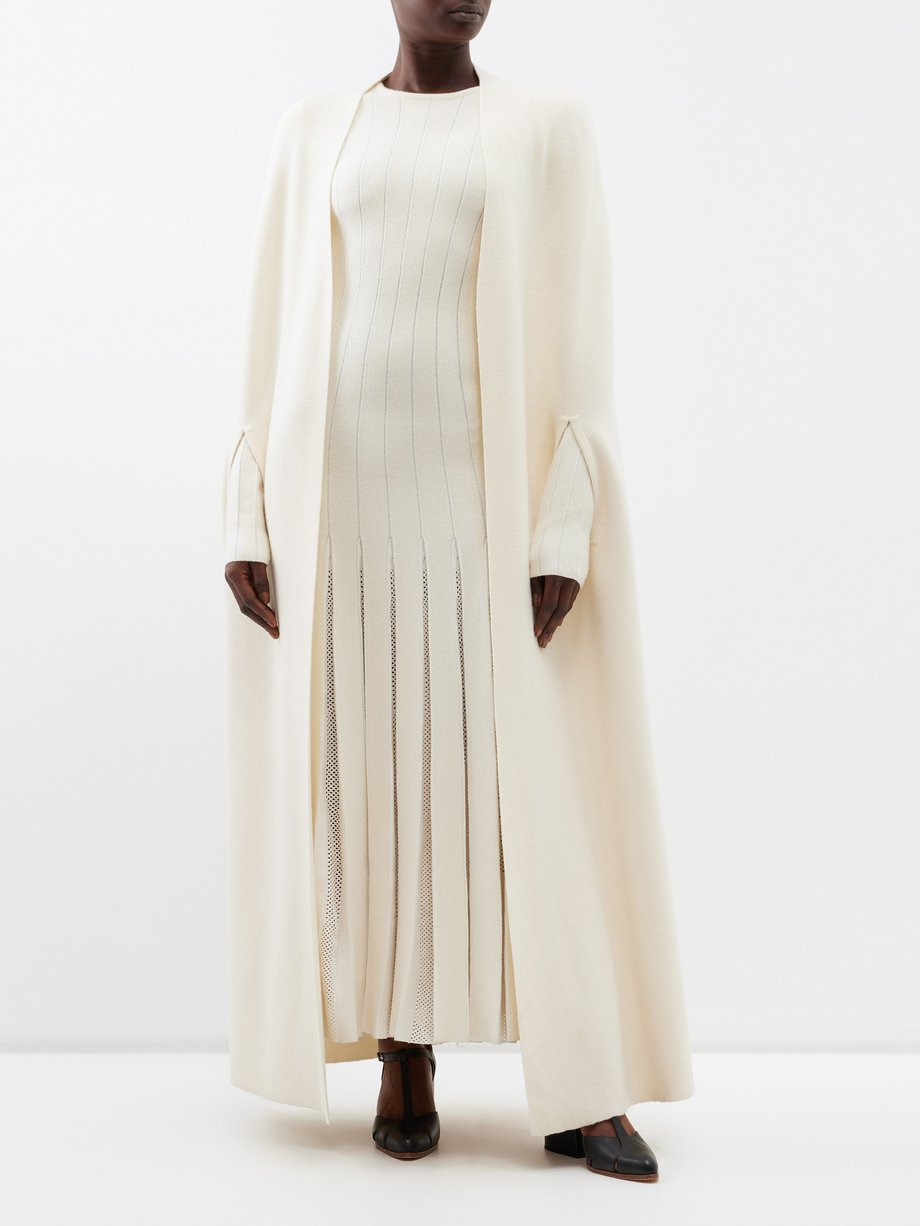 White Finola knitted wool cape | Gabriela Hearst | MATCHESFASHION UK