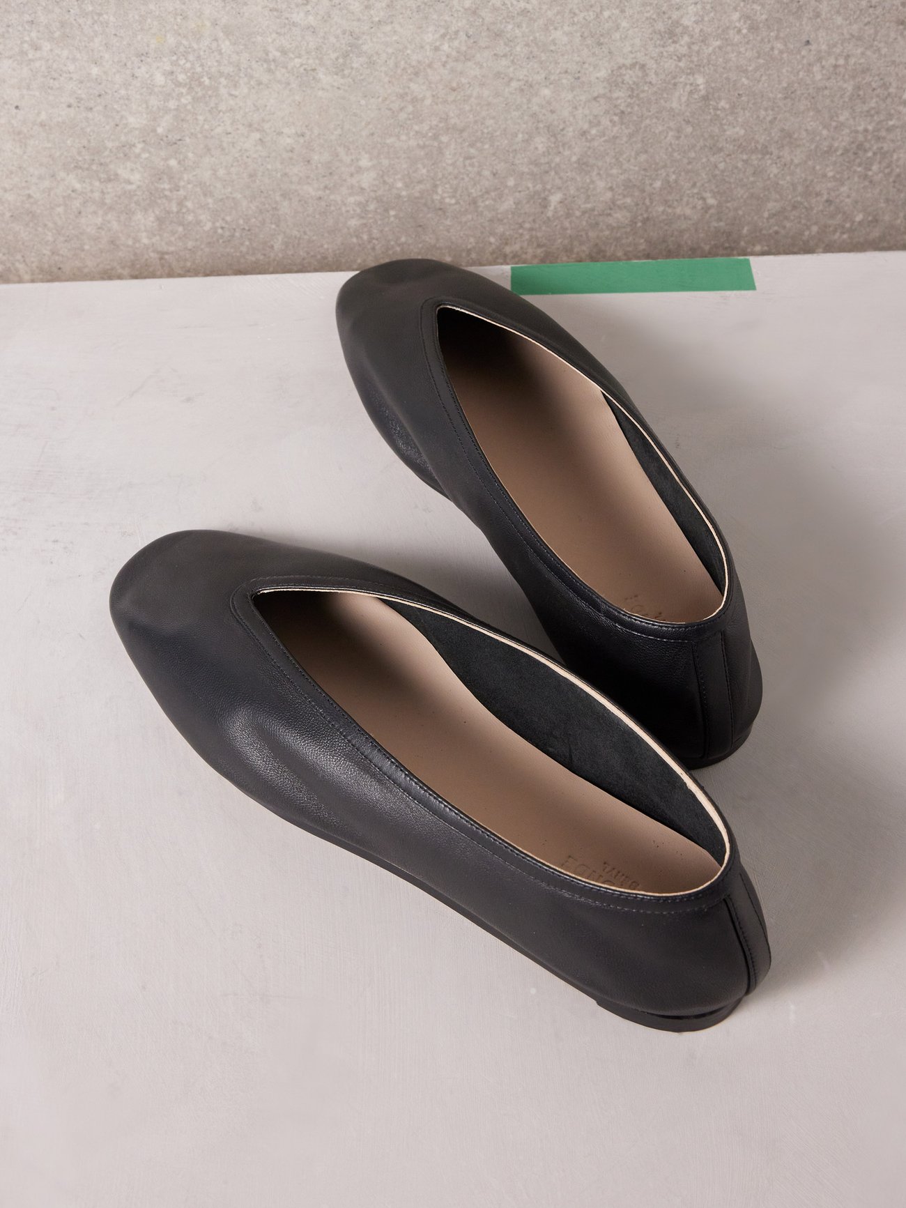 Le Monde Beryl Luna leather ballerina shoes - Neutrals