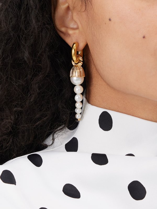 Timeless Pearly Mismatched pearl hoop earrings