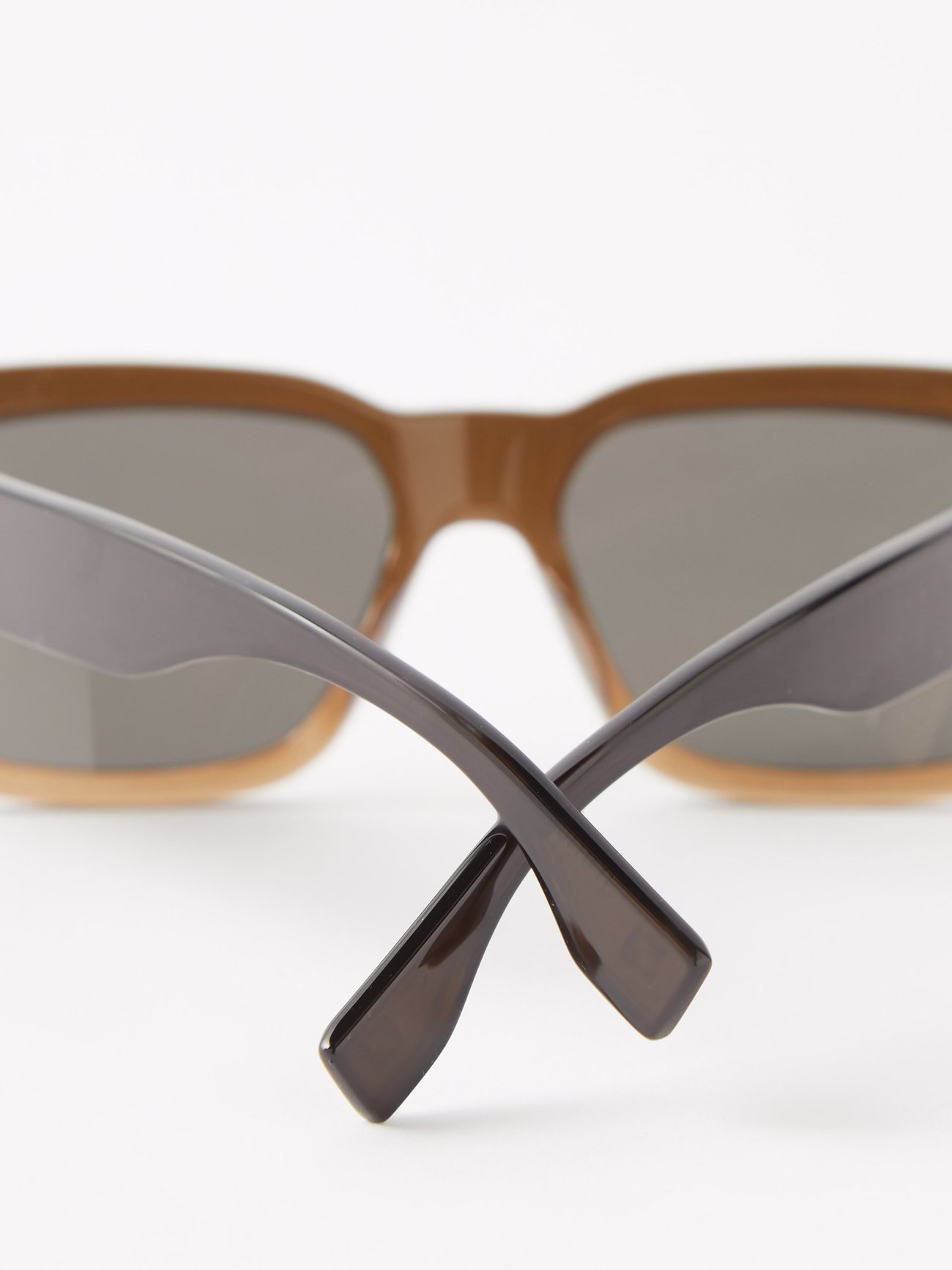 Sunglasses Fendi Brown in Not specified - 26632140