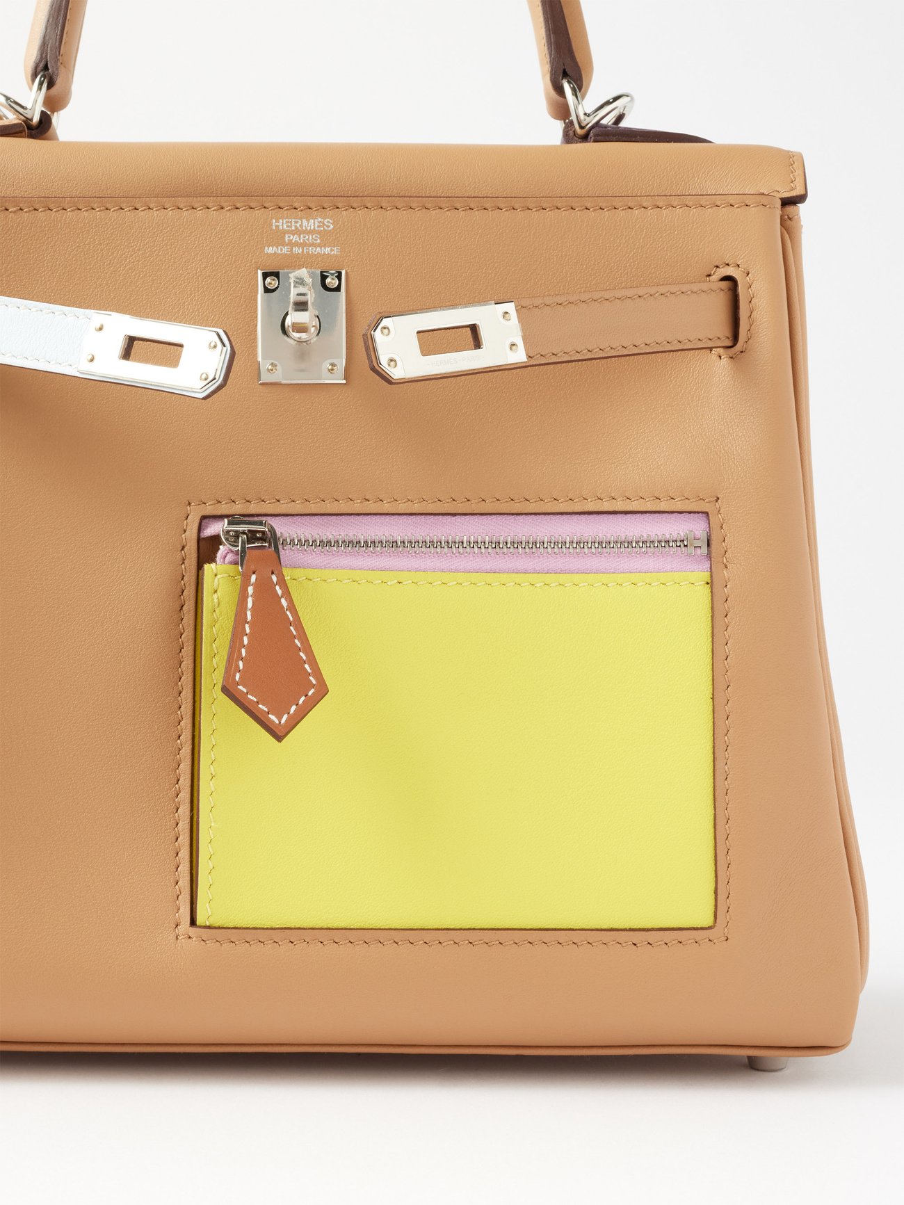 Brown Hermès Kelly Retourne 25cm handbag, MATCHES x Sellier