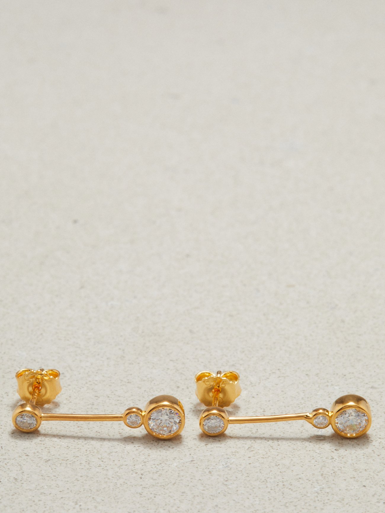 22K Yellow Gold Earrings, Vintage Antique Design Indian Earrings With  Dangling Beads Wedding Earrings, K2309 - Etsy Australia