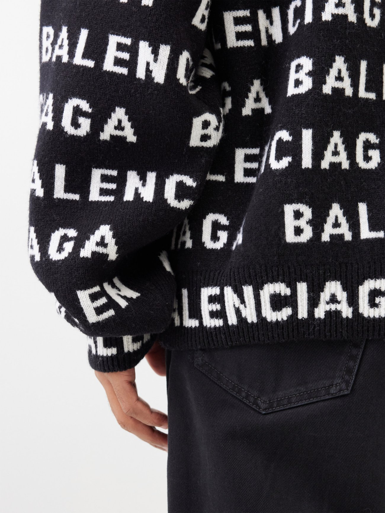 Balenciaga sweater black and white hot sale