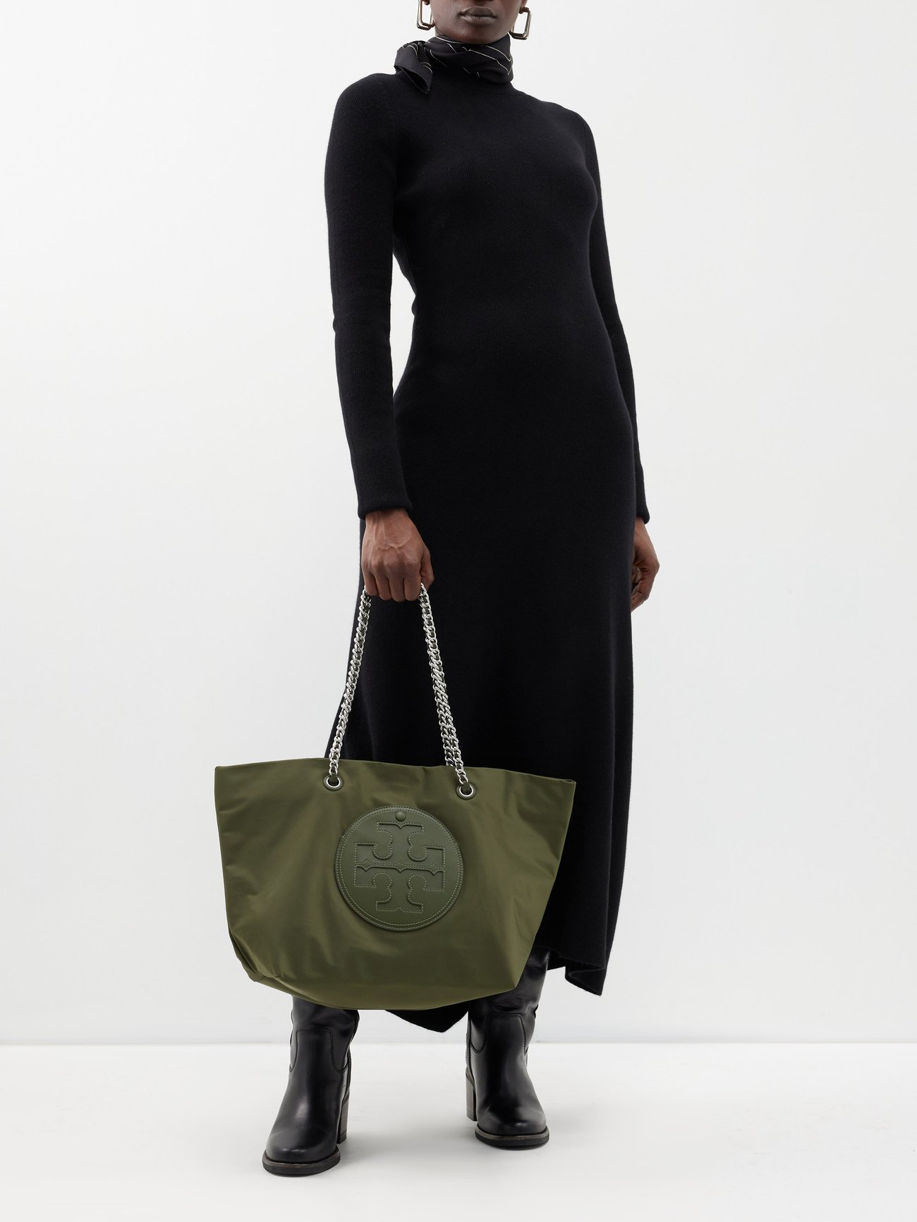 Tory Burch Ella Chain Tote! Nylon bags make me happy : r/handbags