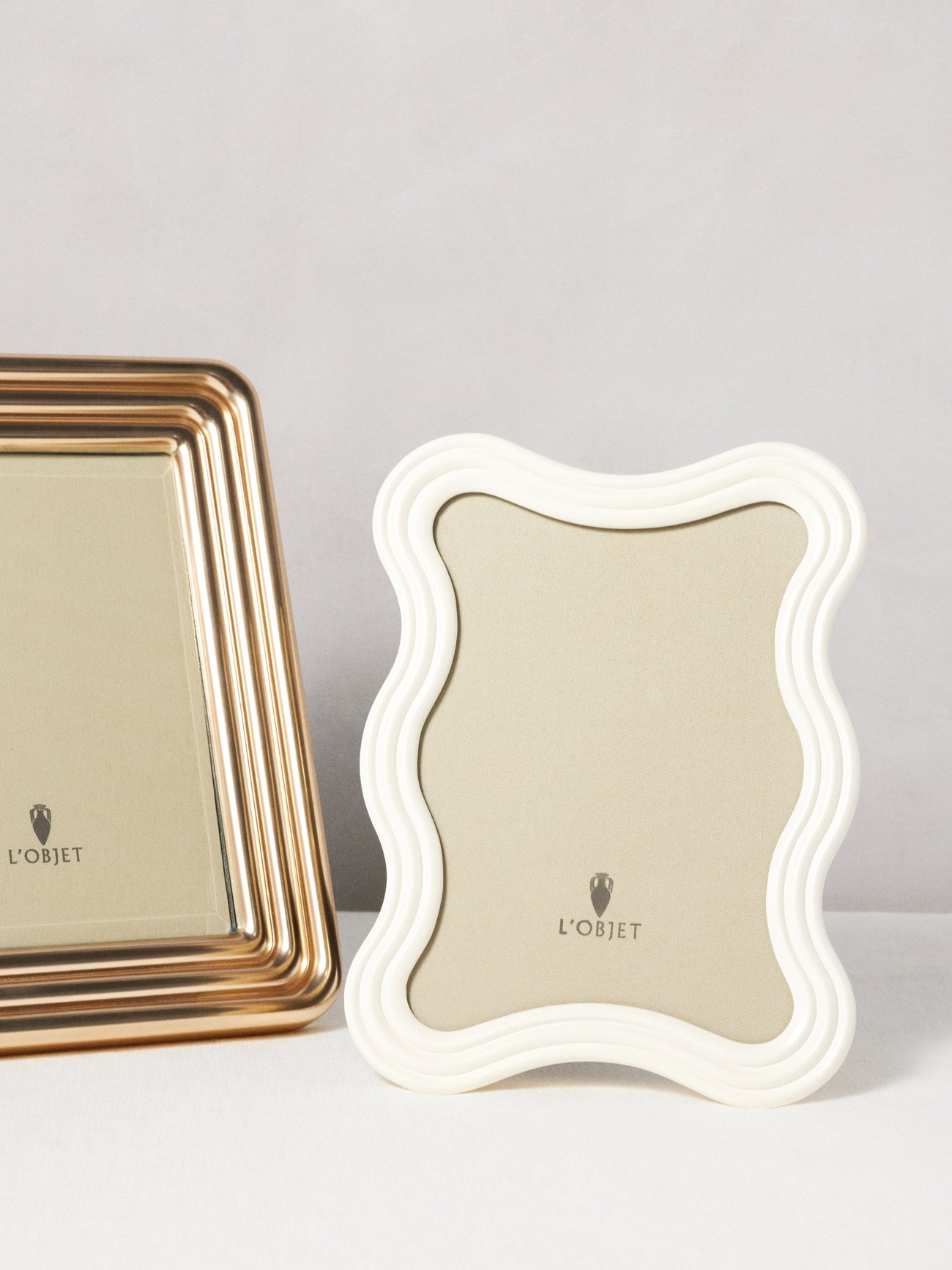 L'Objet White Ripple 4 x 6 Photo Frame - Frames