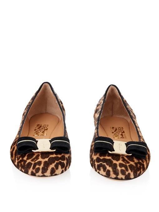 ferragamo leopard shoes