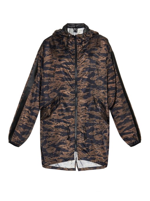 Taki camouflage-print oversized jacket | The Upside | MATCHESFASHION US