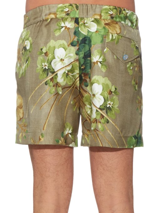 Blooms-print silk shorts | Gucci | MATCHESFASHION US