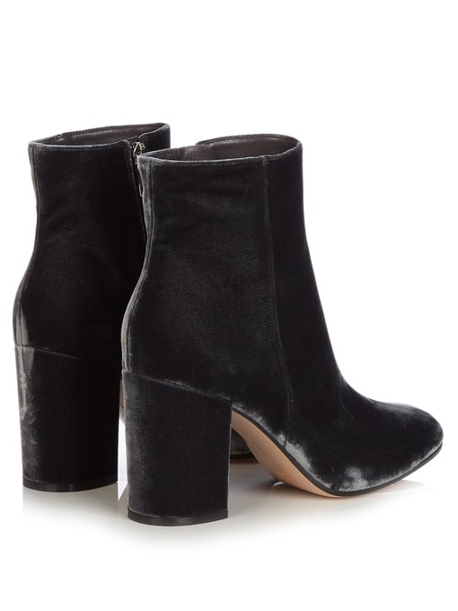 Rolling Velvet Ankle Boots Gianvito Rossi Matchesfashion Us 