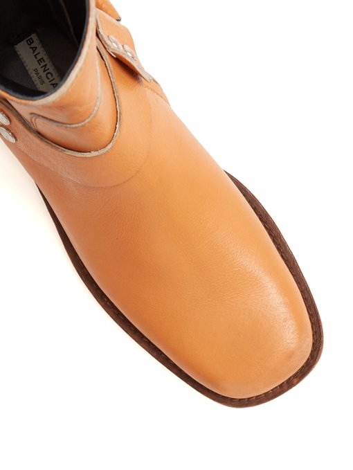 Santiago distressed-leather boots | Balenciaga | MATCHESFASHION US