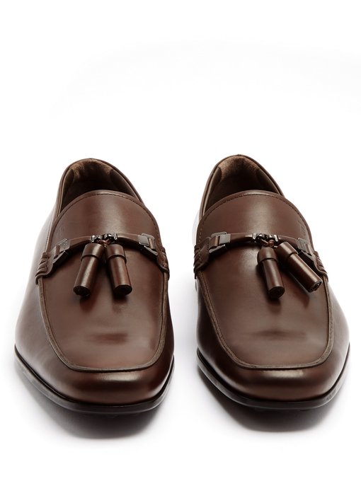 tod's tassel loafers